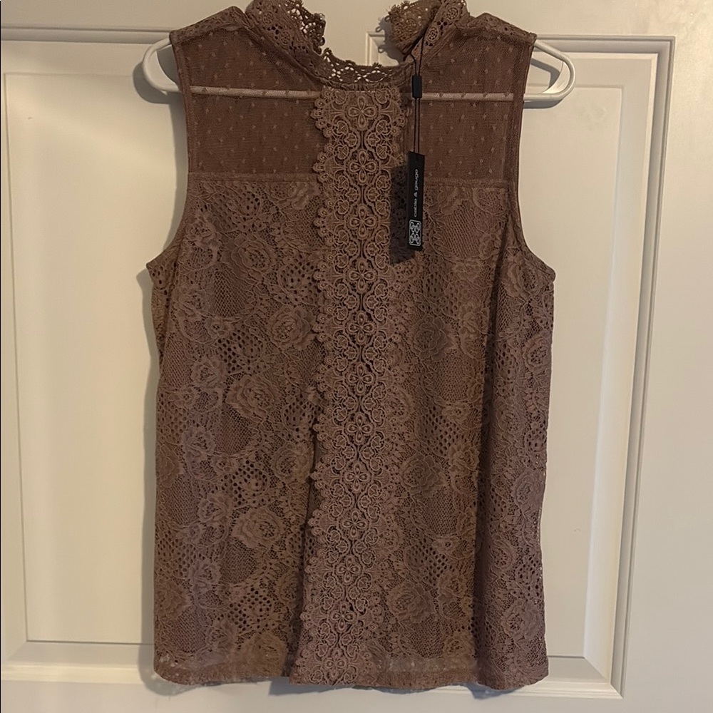 Cable & Gauge Lace Sleeveless Top